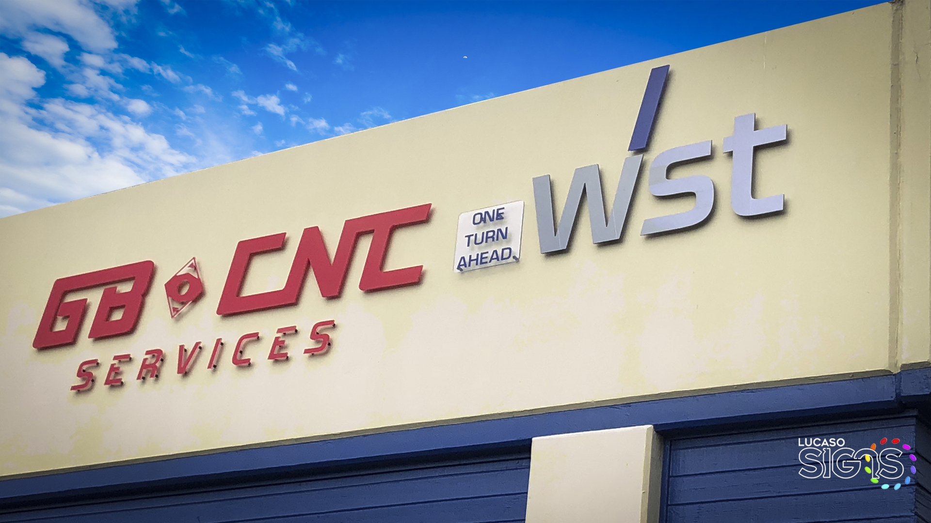 Logos and letters dimensional  by lucaso signs