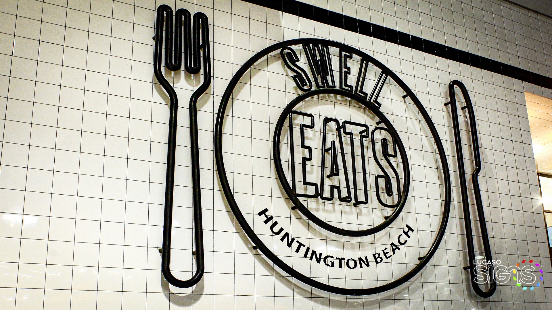 Dimensional sign for restaurant Outddor by lucaso signs