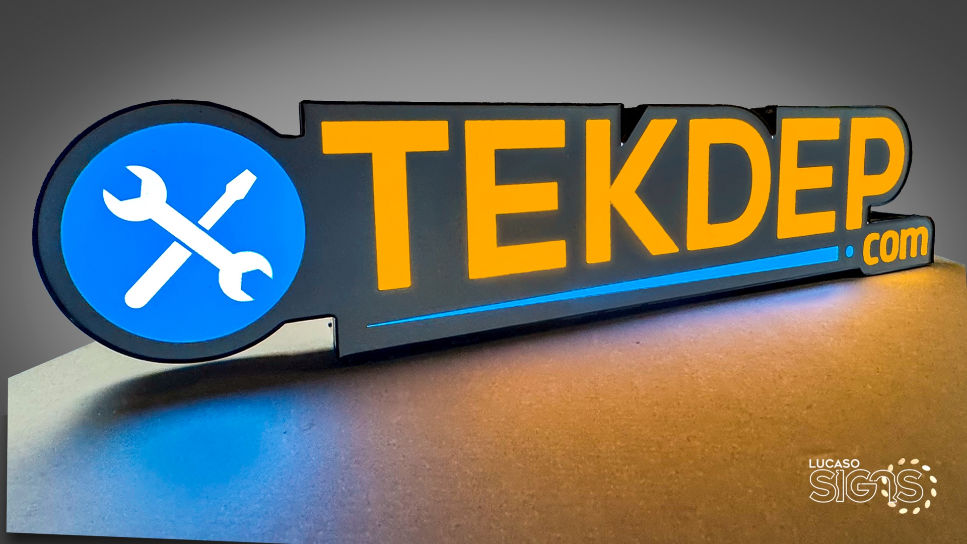 Custom Cloud sign Logo by lucaso signs